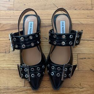 Steve Madden Flats Size 6